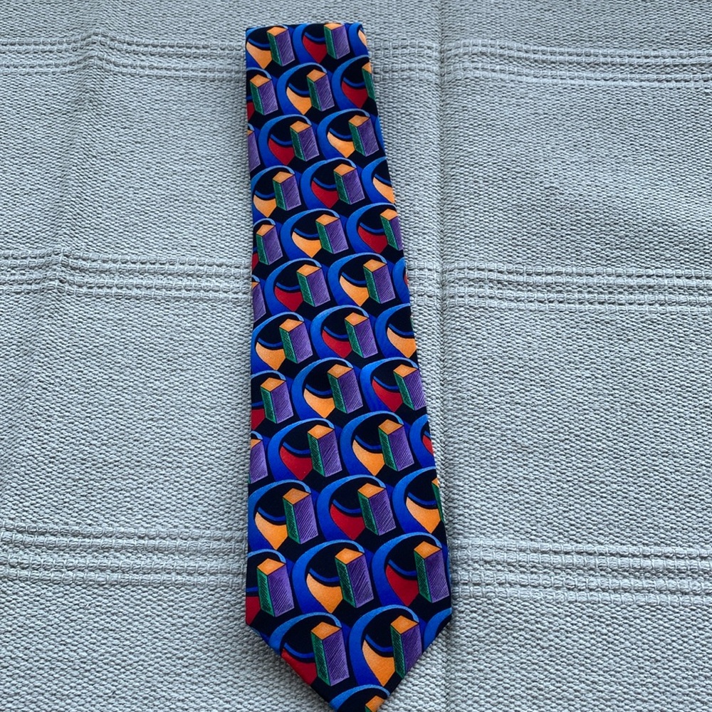 J. Garcia Collector’s Edition Jerry Garcia Grateful Dead Silk Geometric Tie